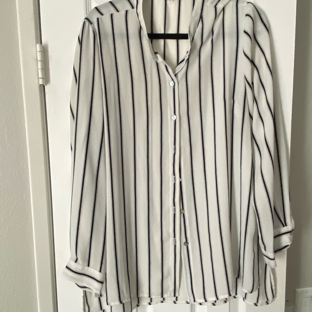 Spense White Button-Up Blouse with Black Vertical Stripes